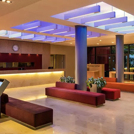 Moevenpick Hotel Frankfurt City Messe-3