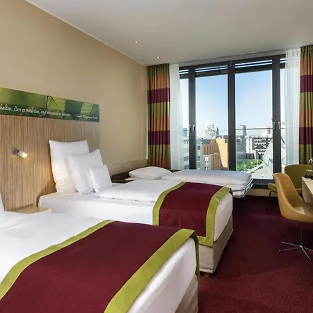 Moevenpick Hotel Frankfurt City Messe-3
